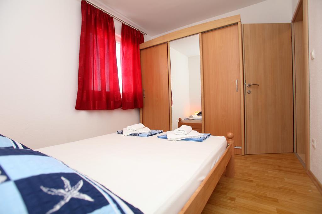 Kaštela Apartments Villa Karlo מראה חיצוני תמונה