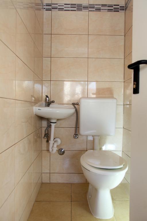 Kaštela Apartments Villa Karlo מראה חיצוני תמונה