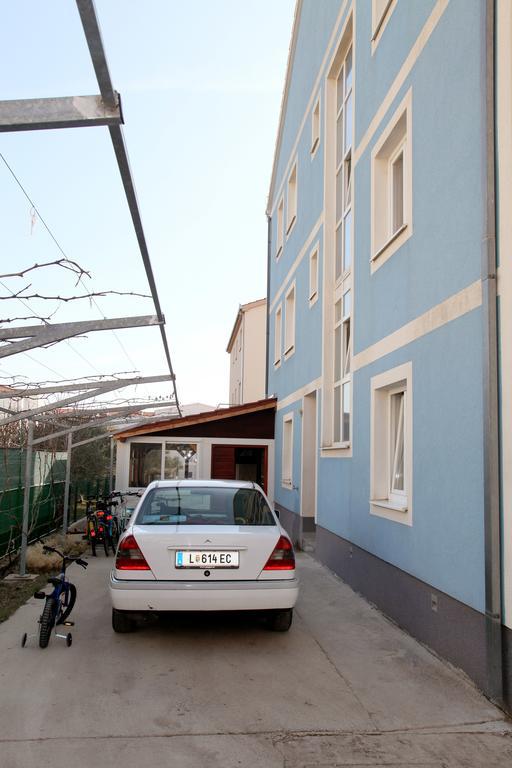 Kaštela Apartments Villa Karlo מראה חיצוני תמונה